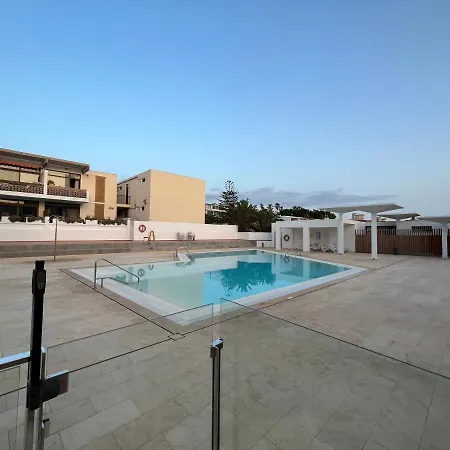 Surf Station Tenerife Americas Плайя-де-лас-Амерікас