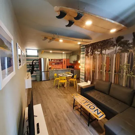 Surf Station Tenerife Americas Appartement *